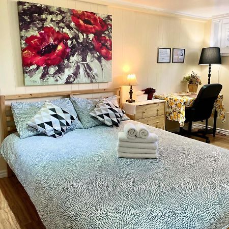 Perfect Home-Private Washrooms,Free Parking,High Speed Net Τορόντο Εξωτερικό φωτογραφία