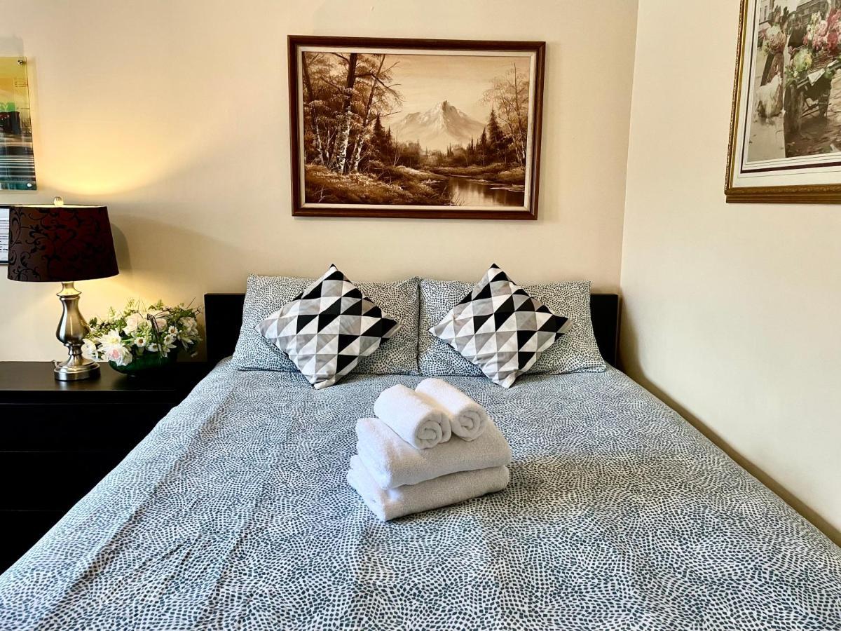 Perfect Home-Private Washrooms,Free Parking,High Speed Net Τορόντο Εξωτερικό φωτογραφία