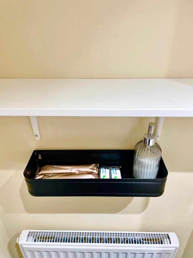 Perfect Home-Private Washrooms,Free Parking,High Speed Net Τορόντο Εξωτερικό φωτογραφία