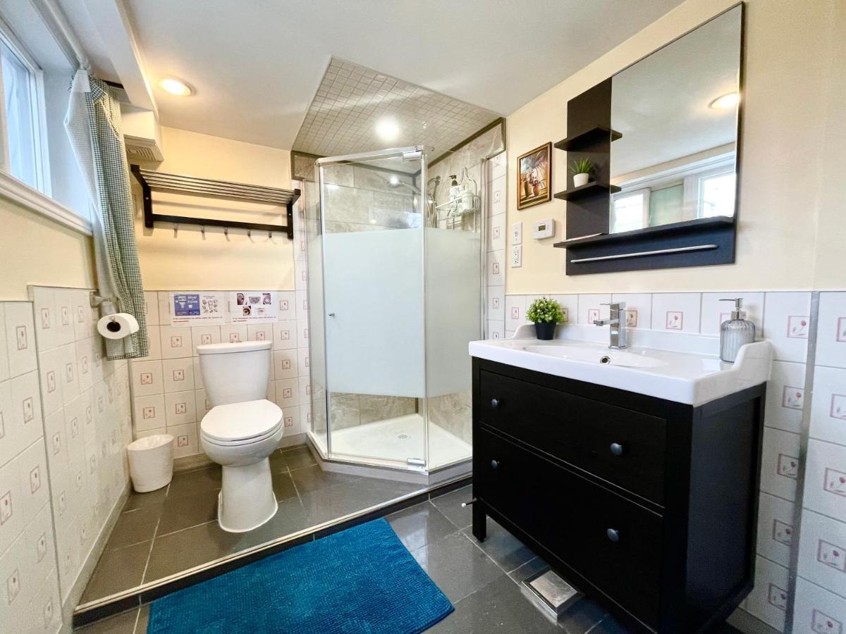 Perfect Home-Private Washrooms,Free Parking,High Speed Net Τορόντο Εξωτερικό φωτογραφία